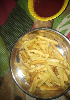 A picture of French fries.