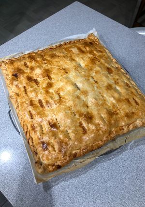 Una foto de Empanada casera de atún