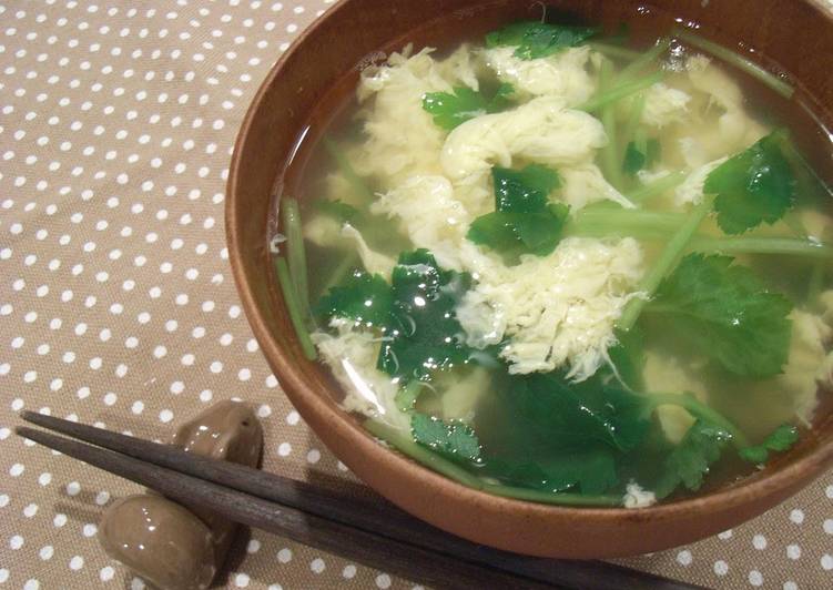 Super Easy Clear Soup with Fluffy Egg