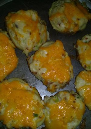 A picture of Twice baked potato's.