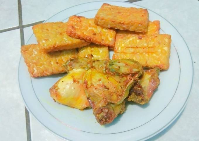 AYAM GORENG UNGKEP SAMBAL BAWANG ala anak Kos