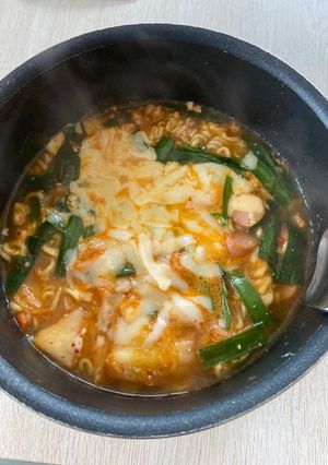 A picture of ★Shin Ramyun Kimchi Stew-Style★.