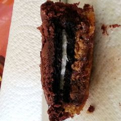 A picture of extreme cookie brownies.