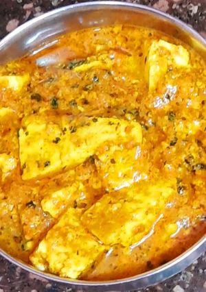 पनीर बटर मसाला (paneer butter masala recipe in hindi) रेसिपी मुख्य फोटो