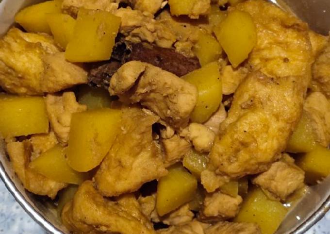 Resep Semur Ayam Kentang Oleh Agatha Novena Cookpad