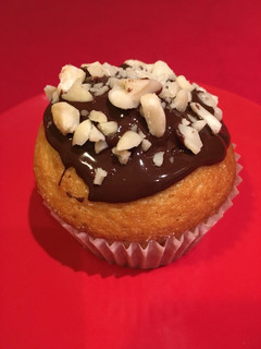 Una foto de Magdalenas rellenas de crema pastelera