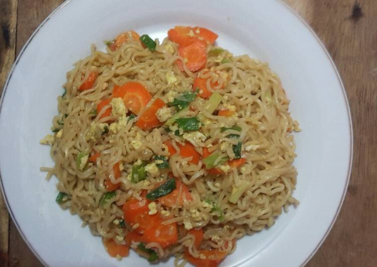 Mie goreng ala Pawon Alit