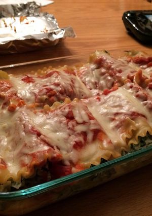 A picture of Yummy Spinach Lasagna Rolls.