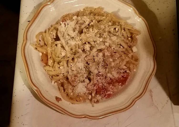 Recipe of Quick Tomato & Basil Pasta