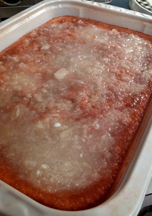 A picture of Orange pineapple cake.