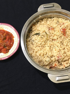 நெய் தேங்காய் சாதம்- தக்காளி தொக்கு(தமிழ் நாடு) (Nei Thengai Saatham Recipe in Tamil) செய்முறை முக்கிய புகைப்படம்
