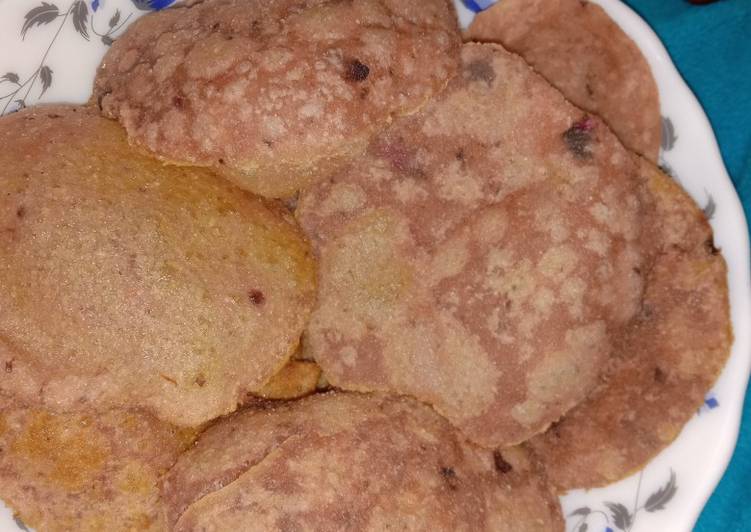 Step-by-Step Guide to Make Perfect Otas and beetroot pooris