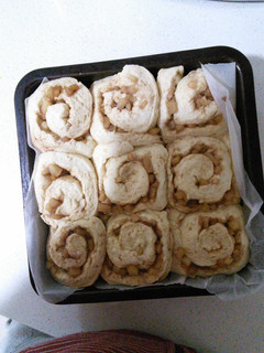 A picture of Apple and cinnamon scrolls.