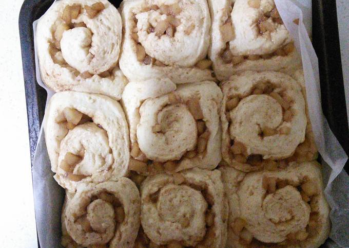 Apple and cinnamon scrolls