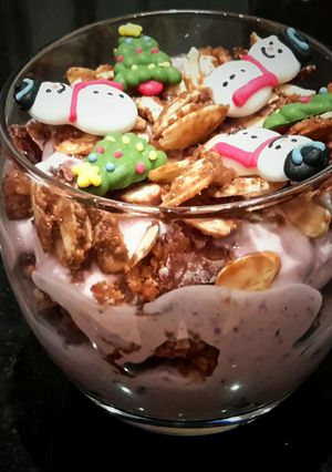 A picture of Sig's Layered German Lebkuchen Treat.