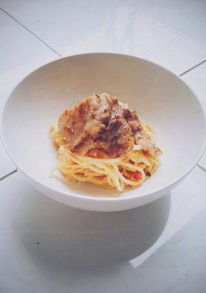 A picture of Chicken Carbonara.