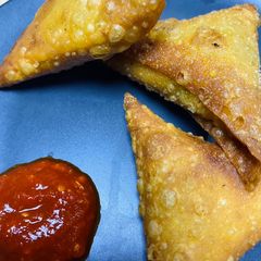 Beef samosa A picture of Beef samosa.