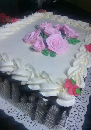 Una foto de Flores de Glass para detalles en la torta