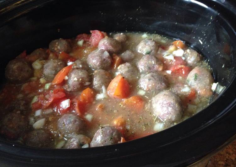 Monday Fresh Crockpot Meatballs And Sauce