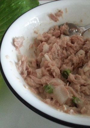A picture of Blue Tuna Fish Sandwiches.