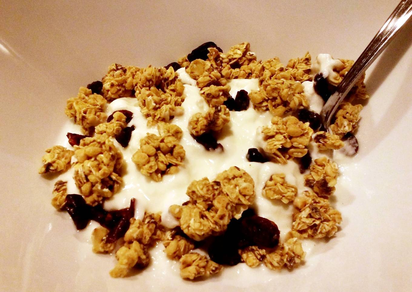Breakfast granola