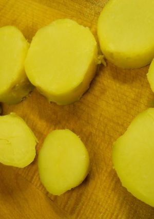 A picture of How to Evenly Cook Any Sized Potato in a Microwave.