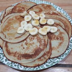 A picture of Banana pancakes.