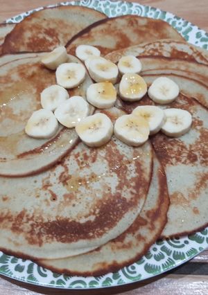 A picture of Banana pancakes.