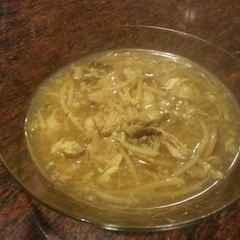 A picture of Hot and Sour Chicken Soup.