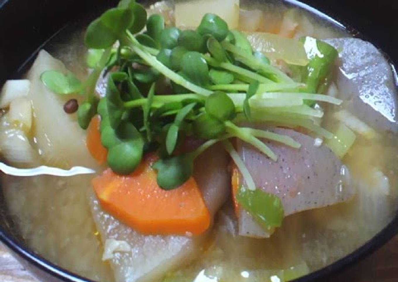 Delicious soup rich in pork
