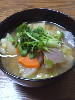 A picture of Delicious and Rich Pork Miso Soup.