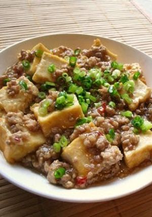 A picture of Stir-Fried Atsuage and Ground Pork.