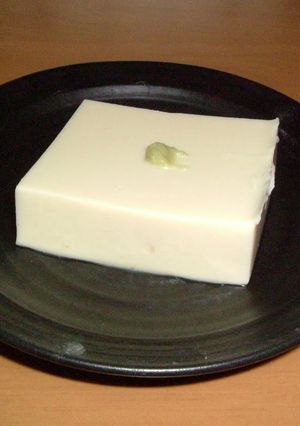 A picture of Easy Sesame Tofu with Kanten.