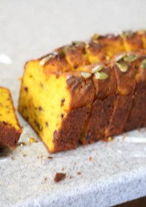 A picture of Kabocha Squash & Chocolate Pound Cake.