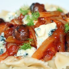 A picture of Sig's Pasta with Tomato, Fennel, Mushroom and Gorgonzola.