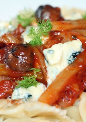 A picture of Sig's Pasta with Tomato, Fennel, Mushroom and Gorgonzola.