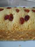 Raisin cake