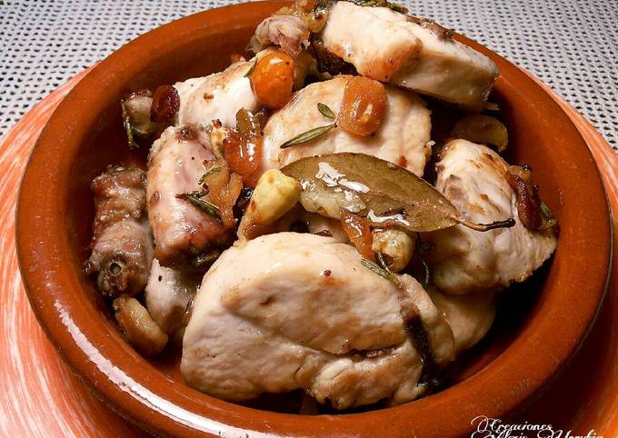 Pollo confitado al ajillo, con un toque de romero y picante Receta de  Alexis Urrutia- Cookpad