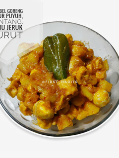 Foto resep Sambel Goreng Telur Puyuh, Kentang, Tahu Jeruk Purut