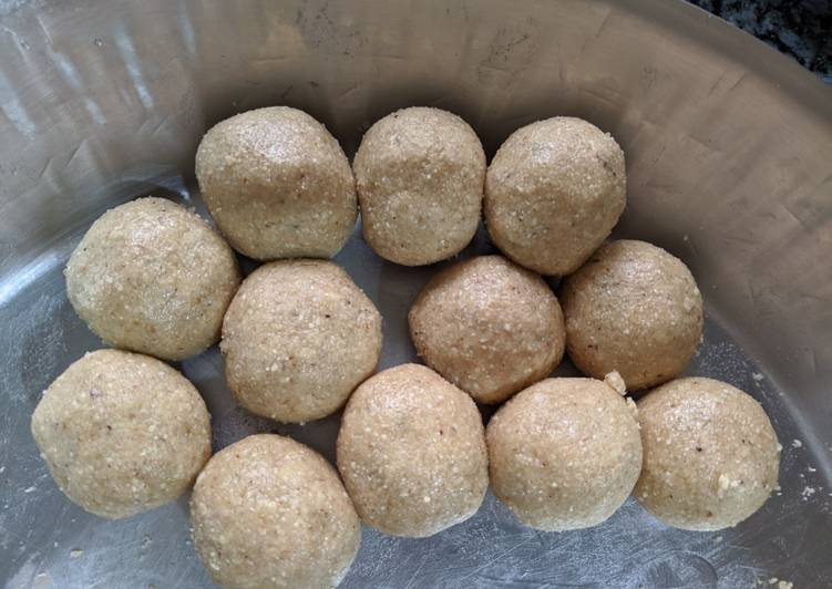 Makhane ke Laddoo