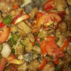 รูปของ Asam pedes manis asin ikan asin tenggiri dan tempe