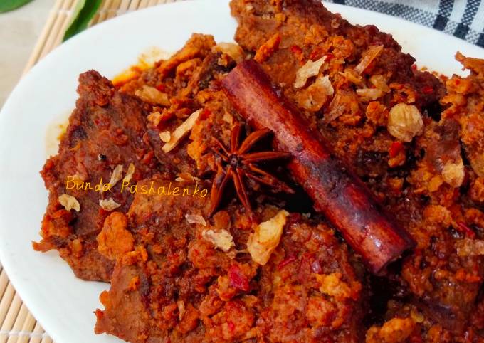 Bagaimana Membuat Daging Lapis Telur Simple, Enak