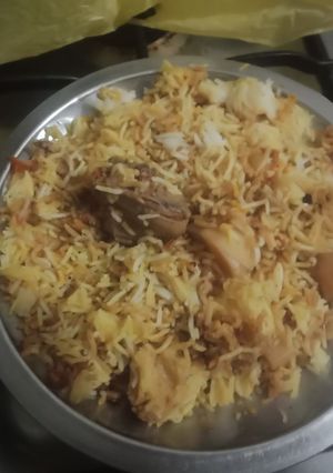 A picture of Simple biryani.