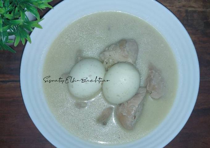 Resep: Opor Ayam Putih Simpel