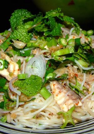 รูปของ ยำขนมจีน