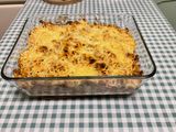 Gratin de macaronis au jambon cru, poivron jaune et emmental