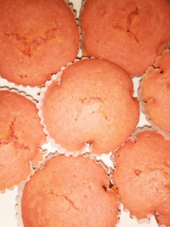A picture of Red velvet cupcakes.