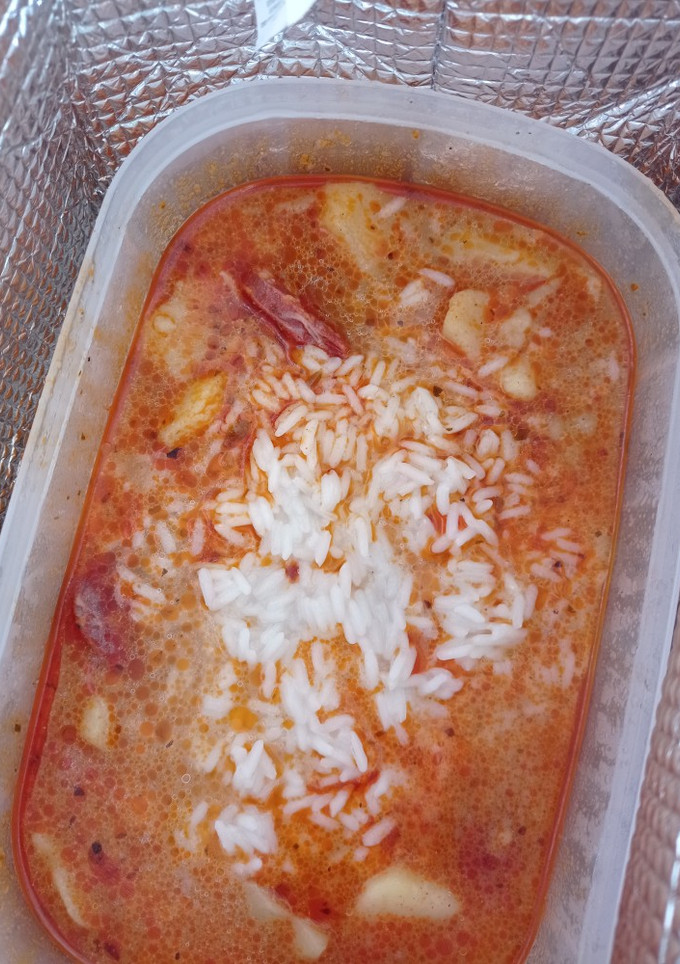 Una foto de Arroz con patatas a la riojana