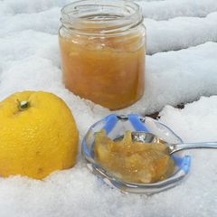 A picture of Yuzu Jam.