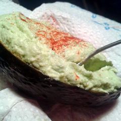 A picture of My Mum's Creamy Avocado (LCHF).